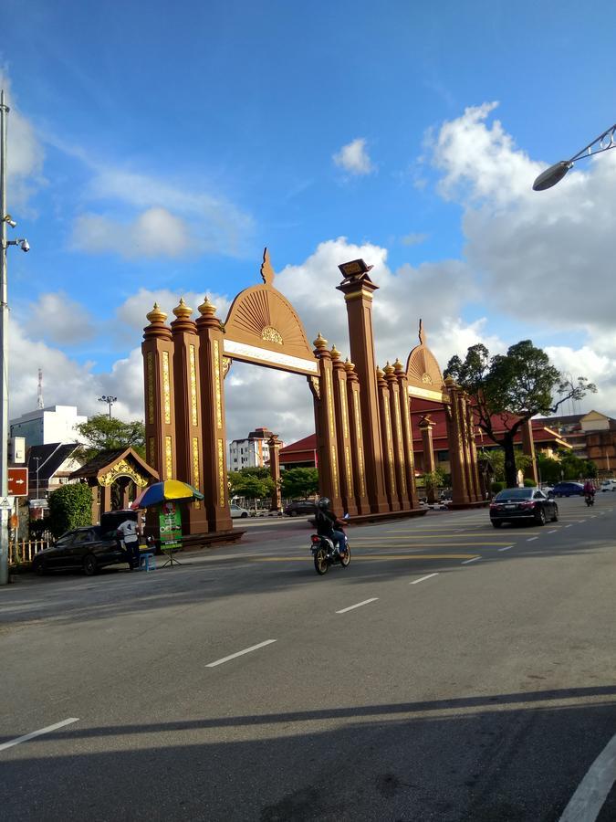קוטה בארו D'Perdana Apartment 2 מראה חיצוני תמונה