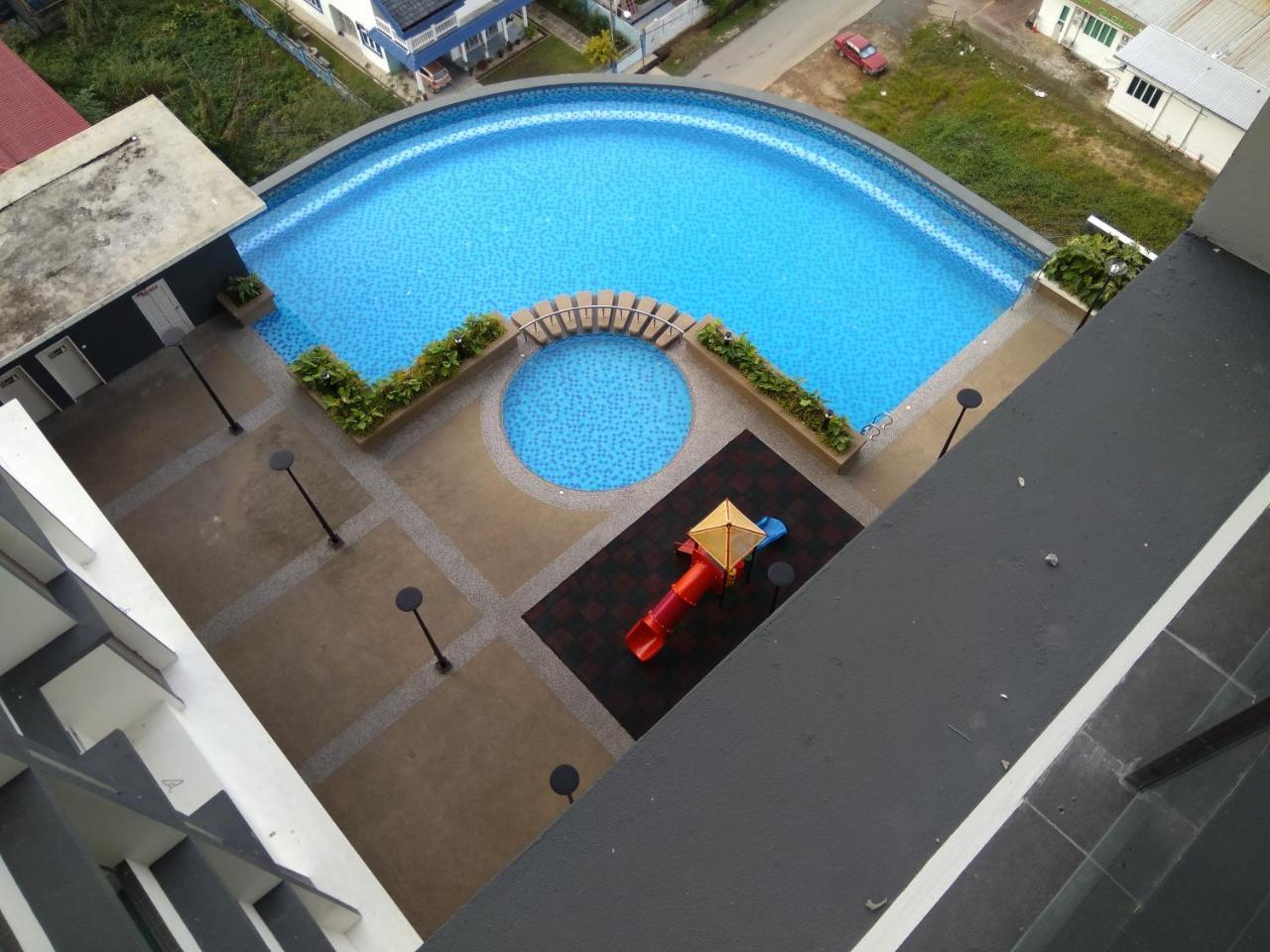 קוטה בארו D'Perdana Apartment 2 מראה חיצוני תמונה